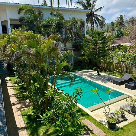 Hotel Hi5 Kuta à Kuta  Extérieur photo