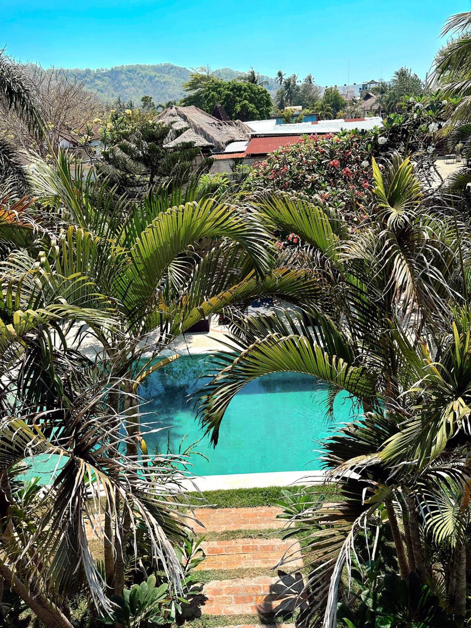 Hotel Hi5 Kuta à Kuta  Extérieur photo
