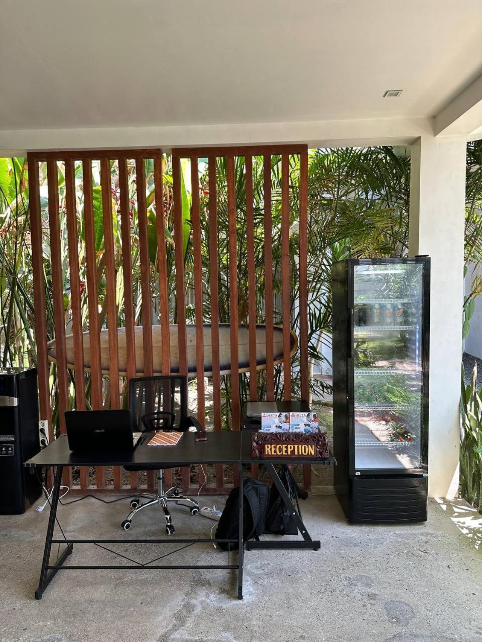 Hotel Hi5 Kuta à Kuta  Extérieur photo