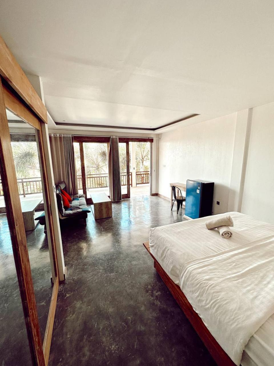 Hotel Hi5 Kuta à Kuta  Chambre photo