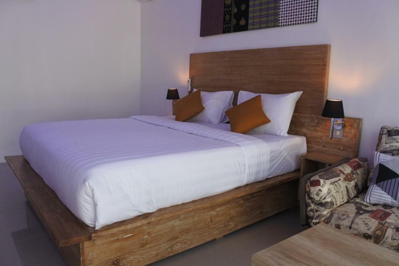 Hotel Hi5 Kuta à Kuta  Extérieur photo